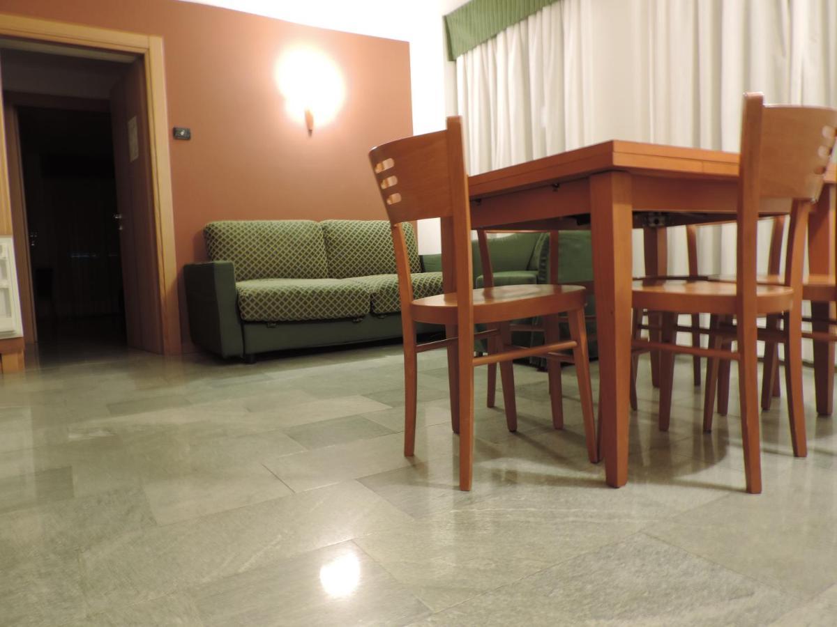 Residence Pizzo Scalino Chiesa in Valmalenco Ngoại thất bức ảnh