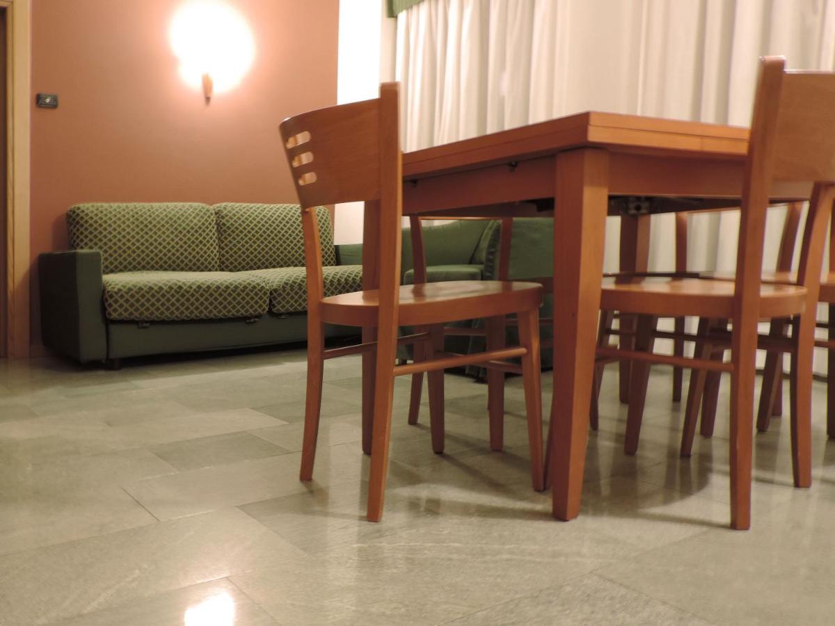 Residence Pizzo Scalino Chiesa in Valmalenco Ngoại thất bức ảnh