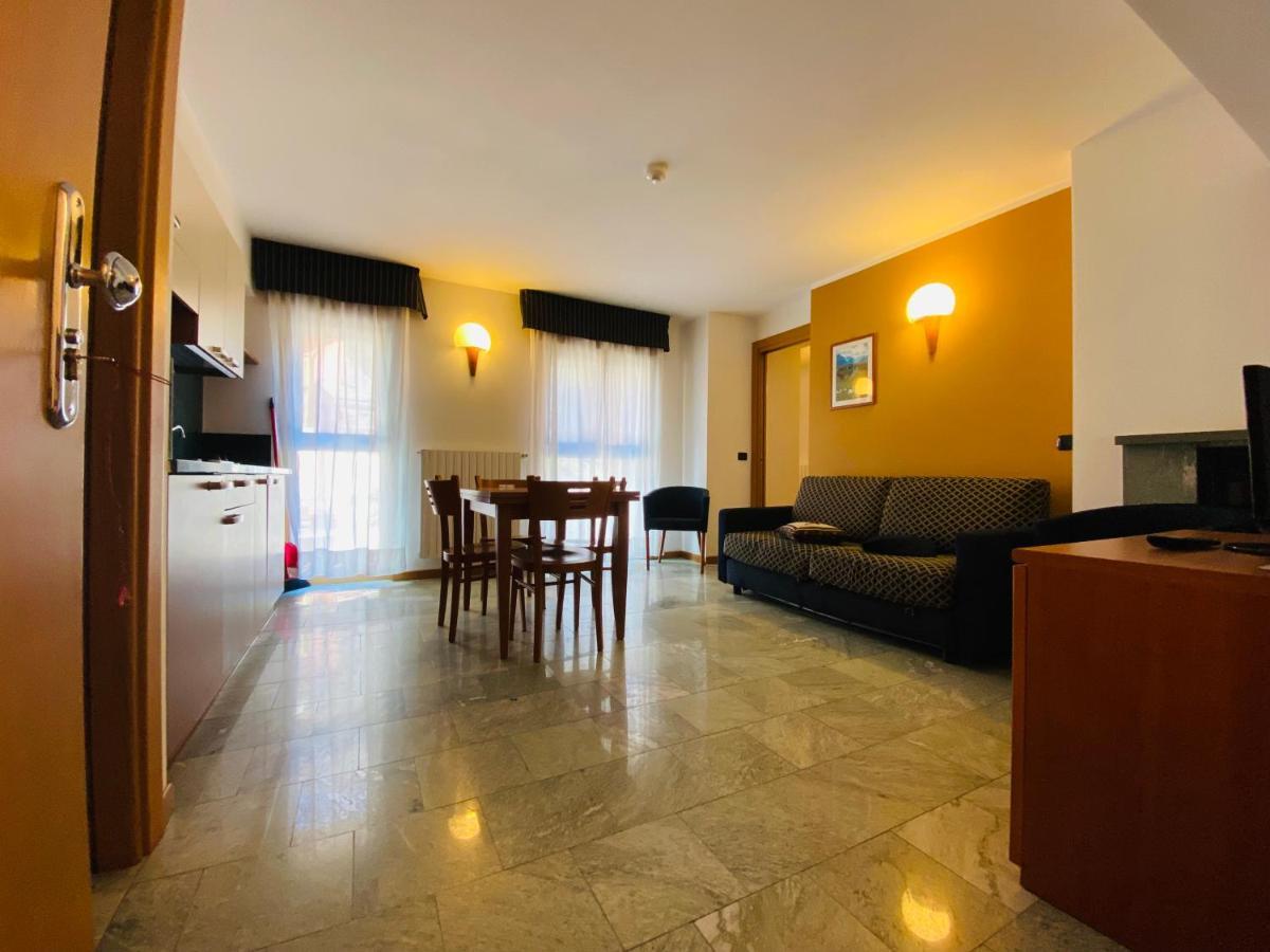 Residence Pizzo Scalino Chiesa in Valmalenco Ngoại thất bức ảnh