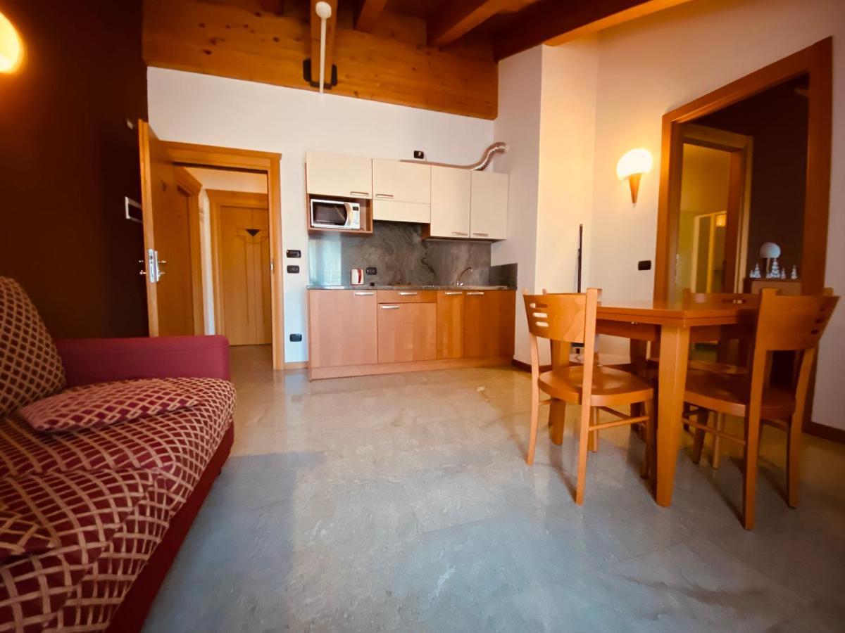 Residence Pizzo Scalino Chiesa in Valmalenco Ngoại thất bức ảnh