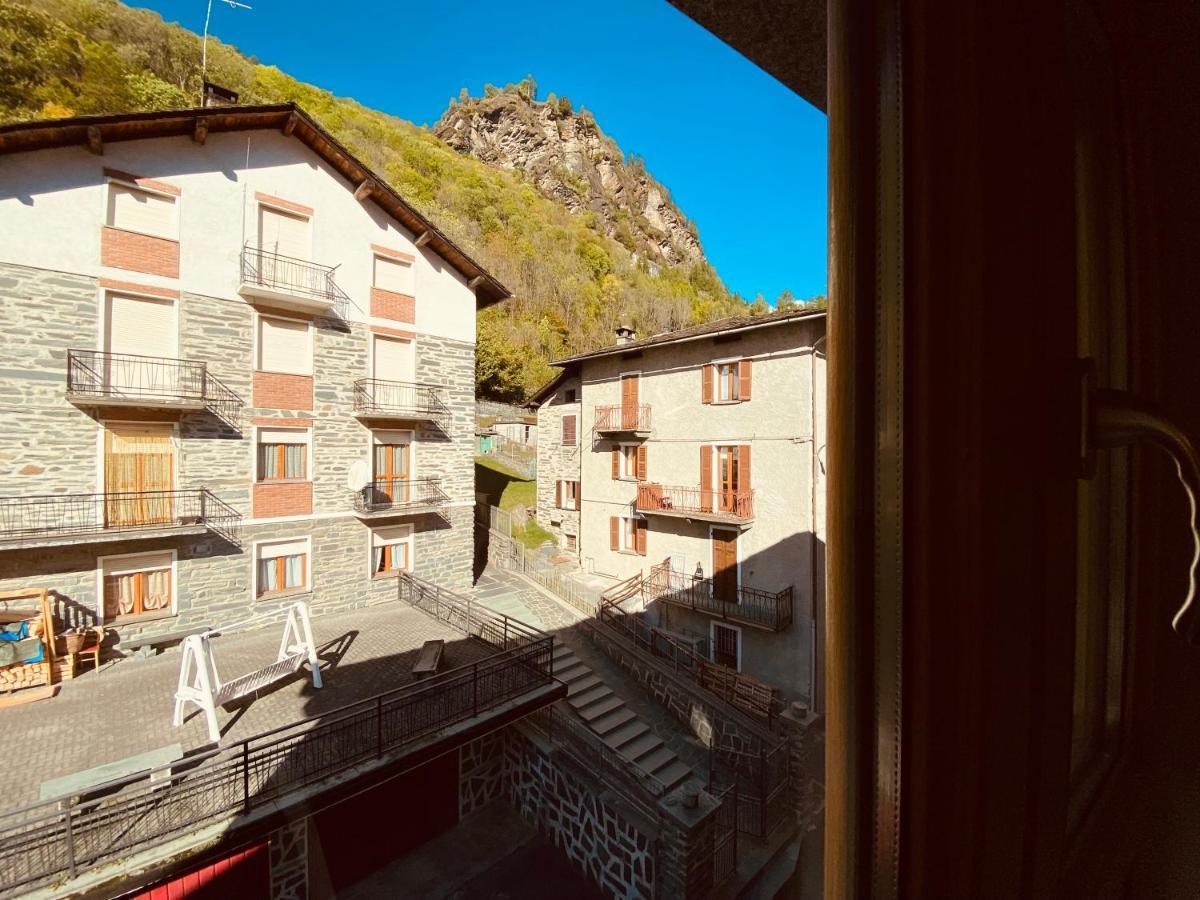 Residence Pizzo Scalino Chiesa in Valmalenco Ngoại thất bức ảnh