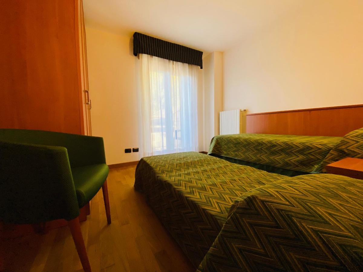 Residence Pizzo Scalino Chiesa in Valmalenco Ngoại thất bức ảnh