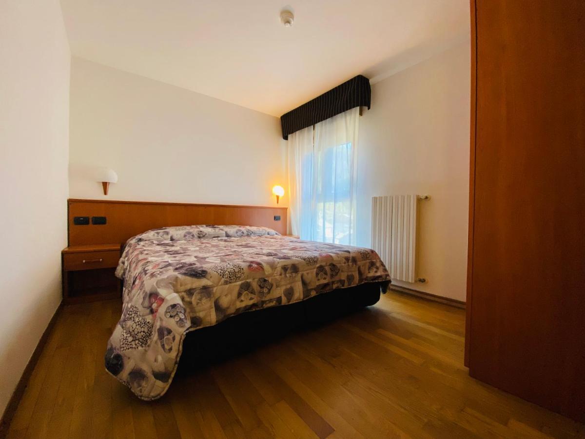 Residence Pizzo Scalino Chiesa in Valmalenco Ngoại thất bức ảnh