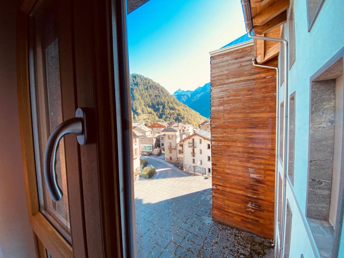 Residence Pizzo Scalino Chiesa in Valmalenco Ngoại thất bức ảnh