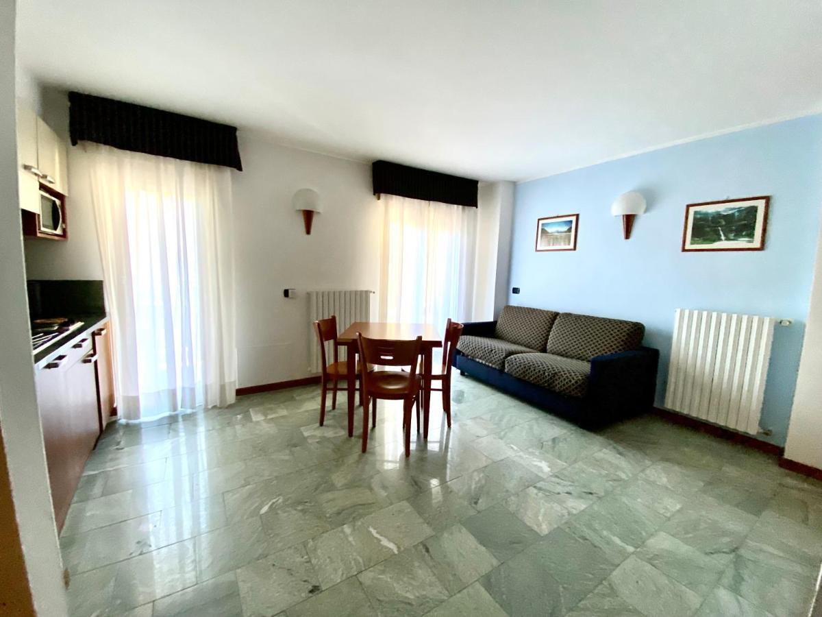 Residence Pizzo Scalino Chiesa in Valmalenco Ngoại thất bức ảnh