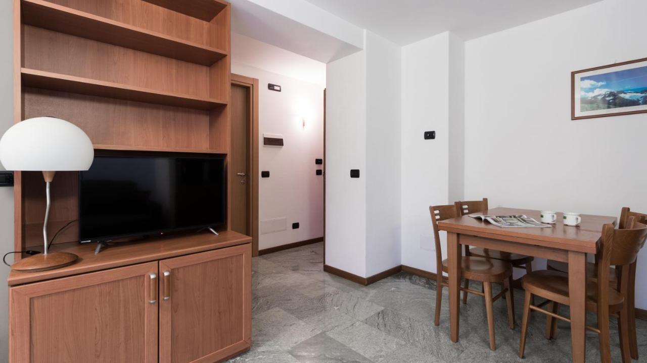 Residence Pizzo Scalino Chiesa in Valmalenco Ngoại thất bức ảnh