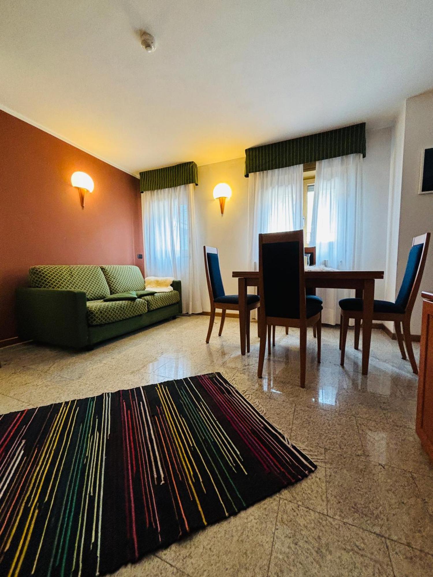 Residence Pizzo Scalino Chiesa in Valmalenco Ngoại thất bức ảnh